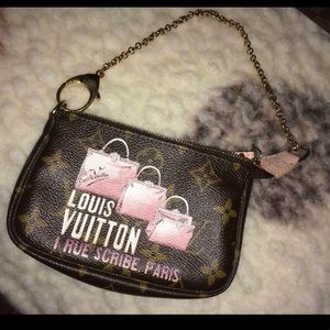 AUTHENTIC LOUIS VUITTON MONOGRAM POCHETTE